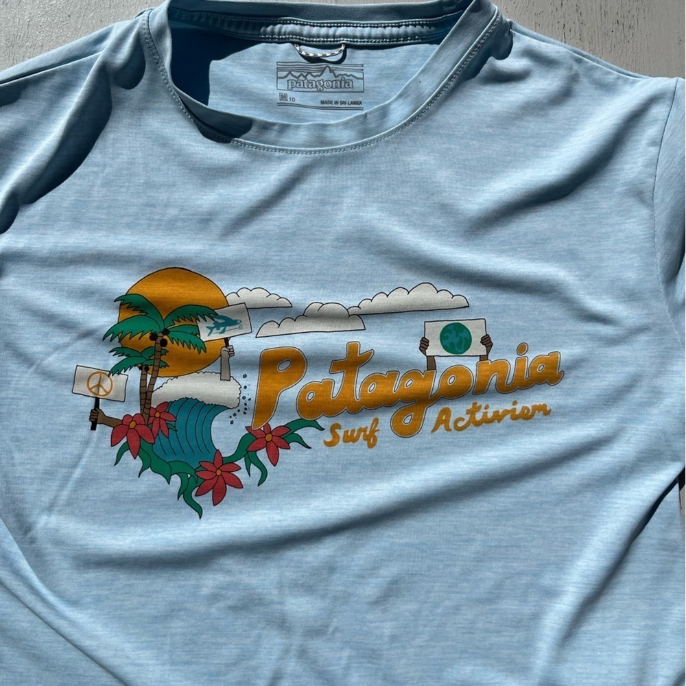 Kid's Patagonia T-Shirt Blue Spell-Out Logo M 10 Surf Beach Breath Active Light